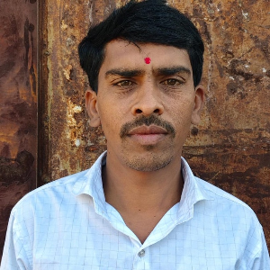 श्री. अनवणे लक्ष्मण महादेव